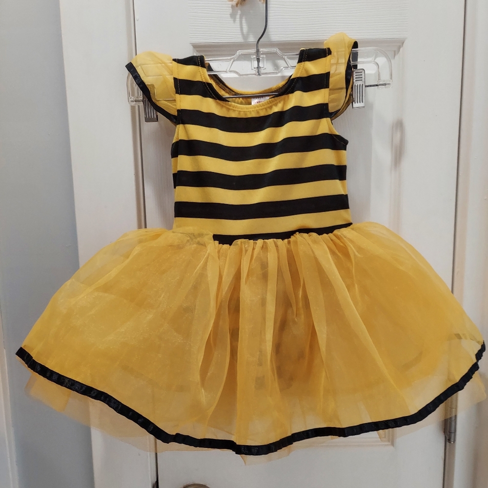 Gymboree Size 3-4 months onsie bumble bee yellow black